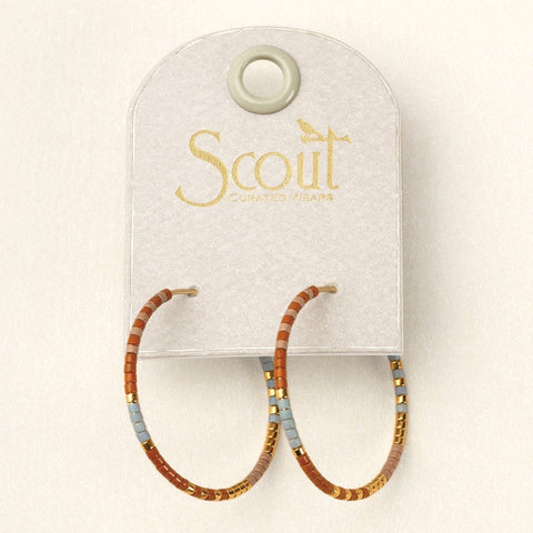 Boucles d’oreilles créoles multicolores – Tons terre cuite et bleu doux