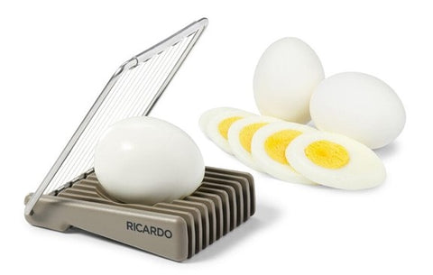 Trancheuse à œufs et mozzarella - RICARDO