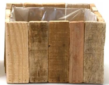 Jardinière carrée en bois