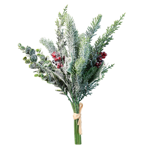 Bouquet de pin givré avec baies
