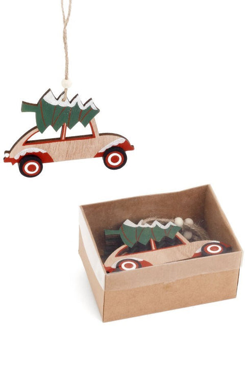 Ornement de voiture avec sapin