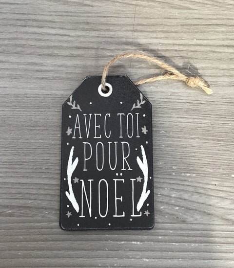 Ornement étiquette en bois "Avec toi"