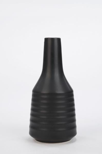 Vase strié noir