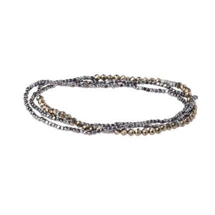 Bracelet ou collier en pyrite – Pierre d’énergie positive