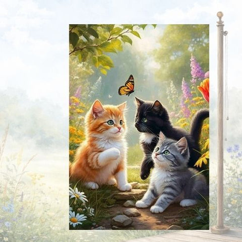 Drapeau décoratif "Chatons dans le jardin"