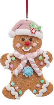 Ornement bonhomme en pain d’épices au foulard rose