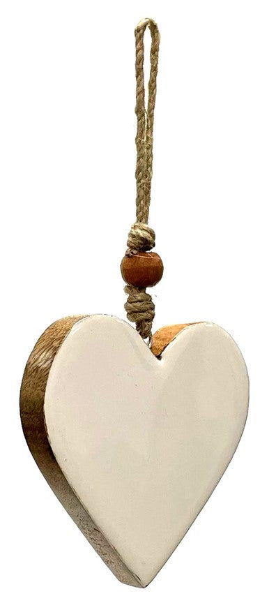 Ornement de coeur en bois blanc