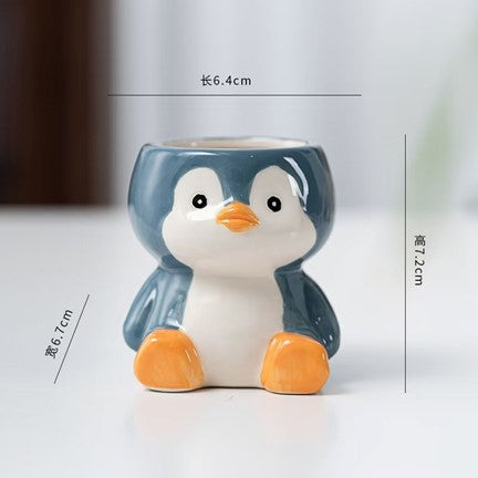 Pot en forme de pingouin