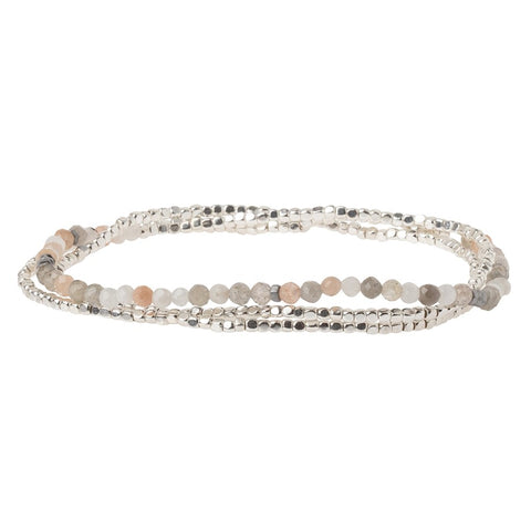 Bracelet-collier 3 tours – Pierre de lune et perles argentées