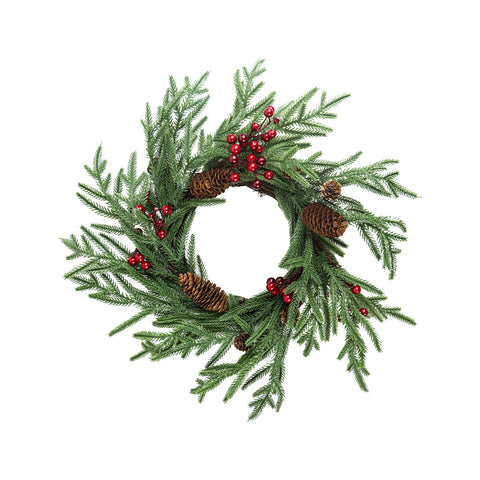 Couronne de baies rouges et de cocottes de pin