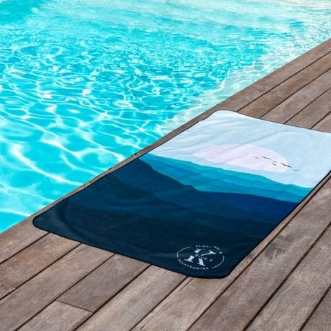 Serviette en microfibre "Émeraude sauvage" - K5 Clothing