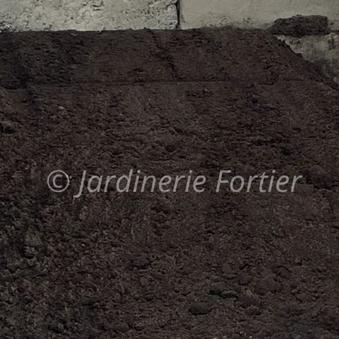 Terre noire ou brune tamisée en vrac