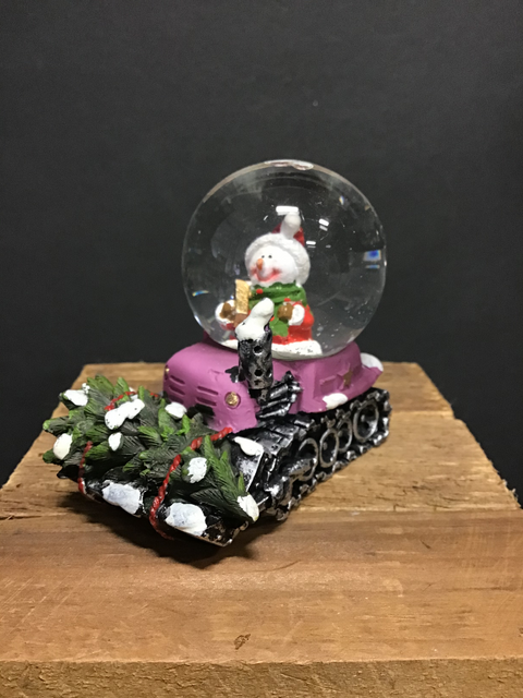 Globe d'eau avec bonhomme de neige