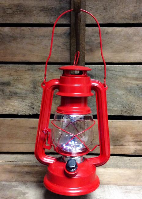Lanterne LED en métal rouge
